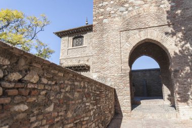  Tarihi bir anıt, La Alcazaba, Saray sur. Malaga, İspanya.