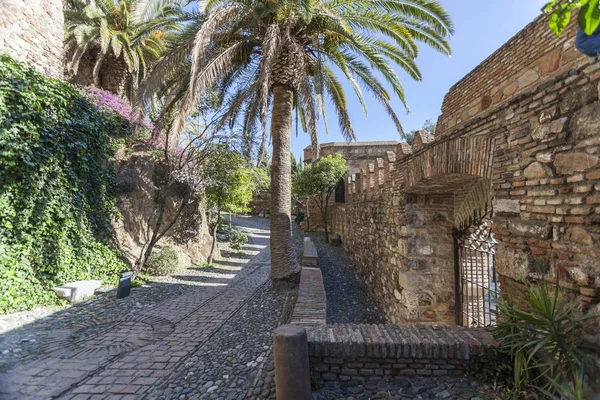 Historic monument, La Alcazaba, palatial fortification.Malaga, Spain . — стоковое фото