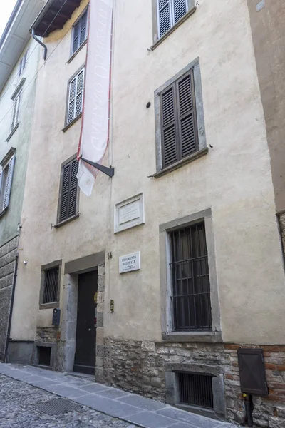 Casa onde nasceu Gaetano Donizetti, Citta Alta de Bergamo, Lombardia, Itália . — Fotografia de Stock