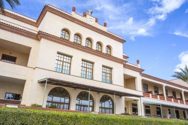 Hotel Le Meridien Ra Beach Otel ve Spa, Bina, deniz promenade, El Vendrell, Costa Dorada, Katalonya, İspanya dış.