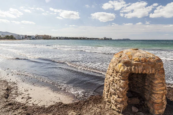 Pláž, pláž pláže Es Pouet, města Sant Antoni, Ibiza — Stock fotografie