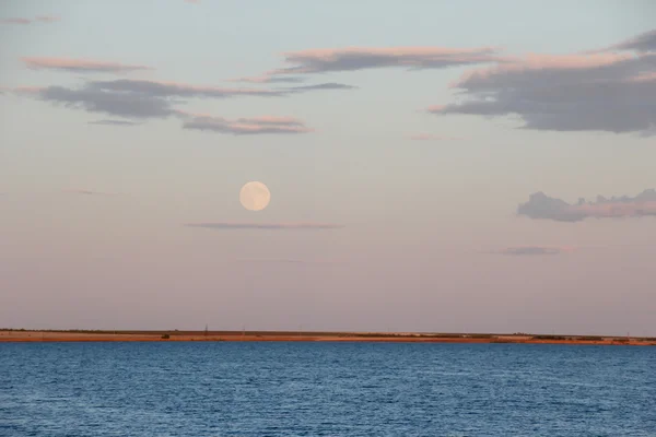 Luna Piena Sul Fiume Sera Volga Russia — Foto Stock