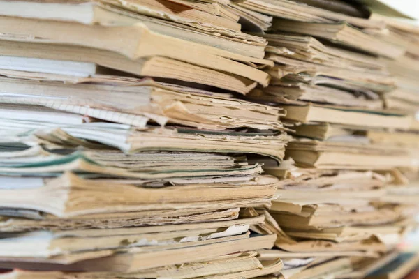 Eski okul Notebook yığını. Çok renkli kapak