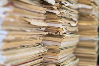 Eski okul Notebook yığını. Çok renkli kapak