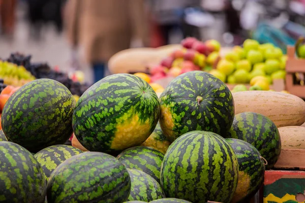 Arbuzy Melony Warzyw Owoców Markecie Mieście — Zdjęcie stockowe