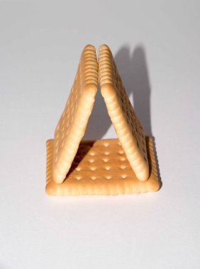 Beyaz bir arka plan üzerinde izole kurabiyeler. Bisküvi doku Closeup ayrıntılar üzerinde beyaz izole