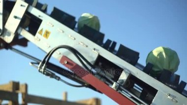 Alan ışınlama lahana ile çalışan traktör