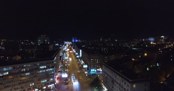 Foto aérea nocturna de la ciudad de Novosibirsk — Vídeos de Stock