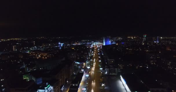 Natten antenn skott av den staden Novosibirsk — Stockvideo