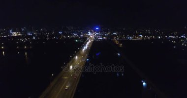 Novosibirsk şehir gece hava atış