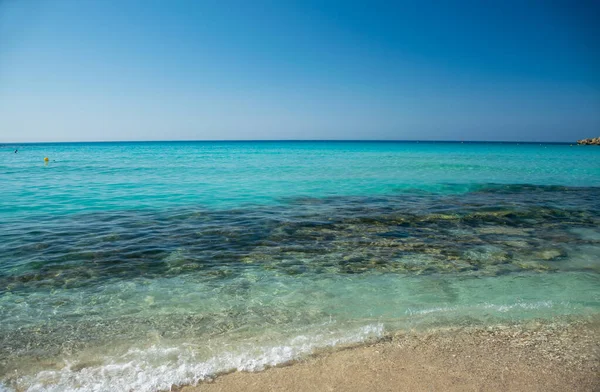 Playa Más Famosa Chipre Con Aguas Cristalinas Playa Nissi — Foto de Stock