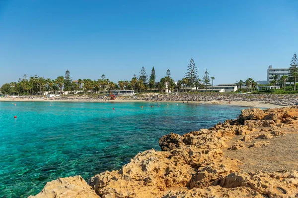 Ciprus Egyik Legnyáribb Strandja Nissi Strand — Stock Fotó