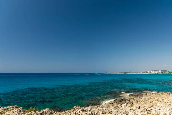 Ciprus Egyik Legnyáribb Strandja Nissi Strand — Stock Fotó