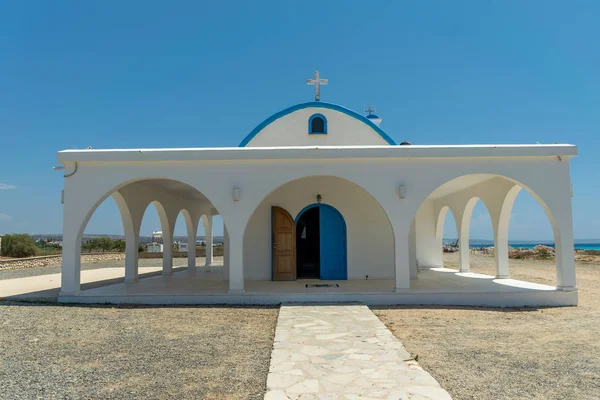 Der Meerküste Befindet Sich Die Kapelle Und Höhle Von Ayia — Stockfoto