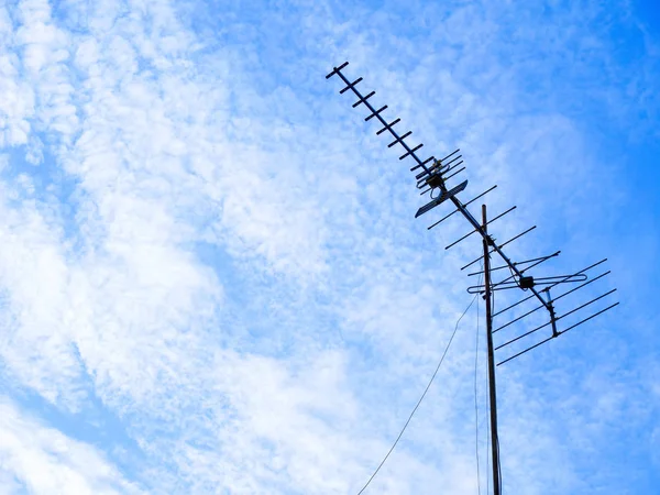 Silueta antena de TV — Foto de Stock