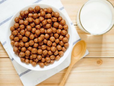 Çikolatalı gevrek topları 