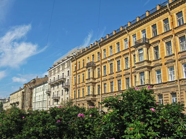 อาคารประวัติศาสตร์ของเซนต์ปีเตอร์สเบิร์ก รัสเซีย . — ภาพถ่ายสต็อก