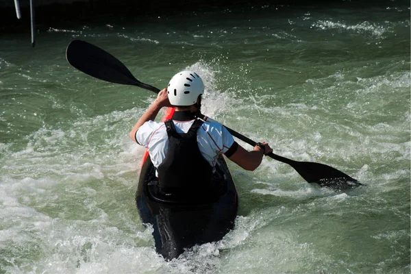 Slalom de canoa em Augsburg — Fotografia de Stock