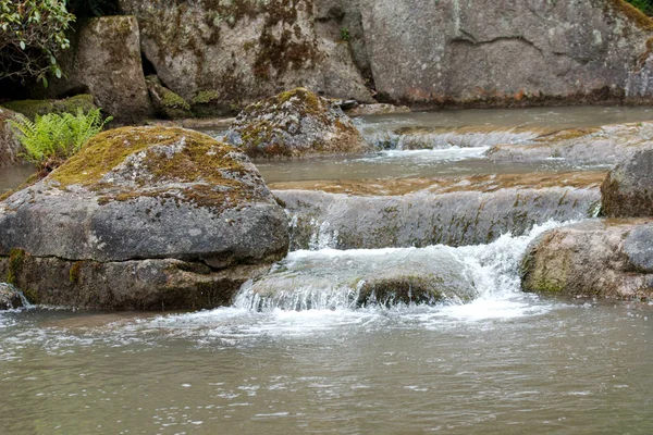 Yaz aylarında basamaklı su