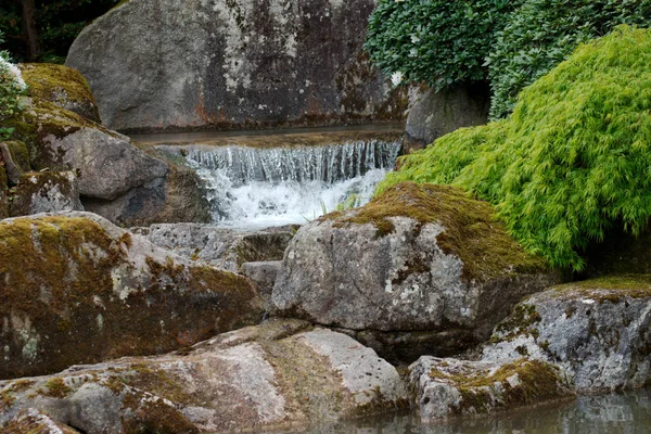 Yaz aylarında basamaklı su