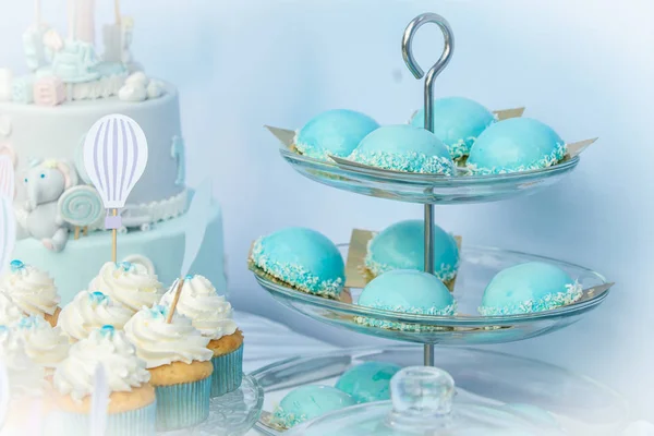 Sweet table on the first birthday of the child — Stock Photo, Image