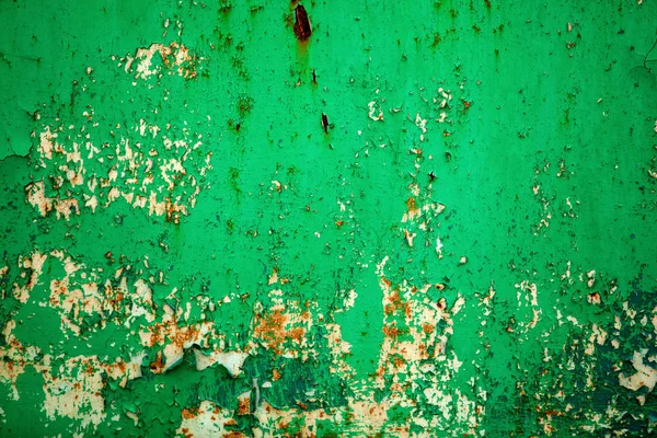 剥離ひび割れ塗料グリーン色 — ストック写真