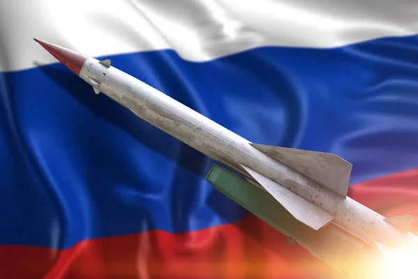 로켓입니다 러시아의 국기입니다 무기입니다 탄두와 미사일입니다 무기입니다 테스트 — 스톡 사진