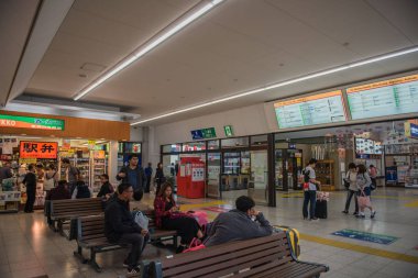 Nikko, Japonya - 15 Ekim 2016: kapalı tren istasyonu, demiryolu İstasyonu Tobu Nikko hatta ünlü bir dönüm noktası