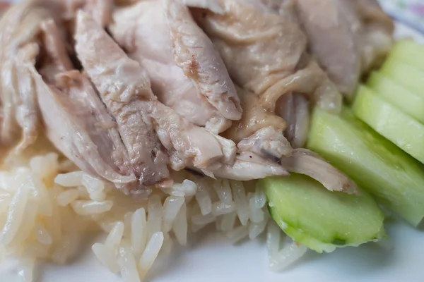 Nasi ayam hainan, nasi gourmet Thailand diatapi dengan ayam, makanan thai — Stok Foto