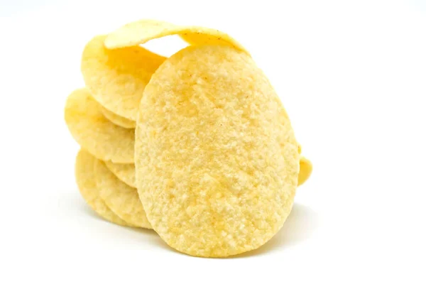 Chipsy Ziemniaczane Smażone Żółte Białym Tle — Zdjęcie stockowe