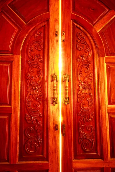 軽いドアのサクセス ストーリー ロイヤリティフリーのストック画像
