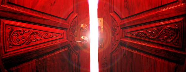 Door into the light — Stock Photo, Image