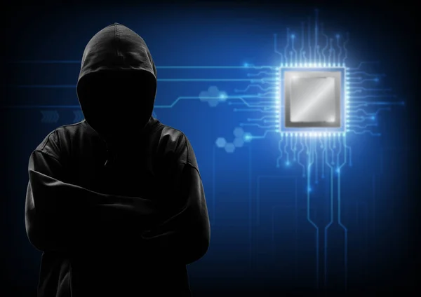 S kapucí počítačový hacker krade informace — Stock fotografie