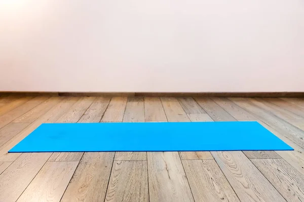 Gym with yoga mat interior — Stock Photo, Image