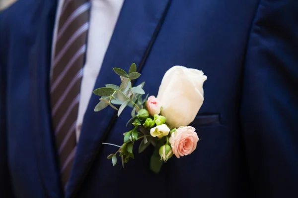 Bröllop Boutonniere Kostym Brudgummen — Stockfoto