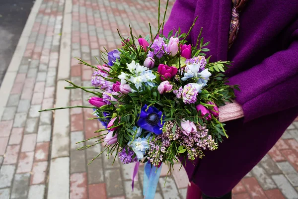 Woman Holding Beautiful Bouquet Flowers — Stock Photo, Image