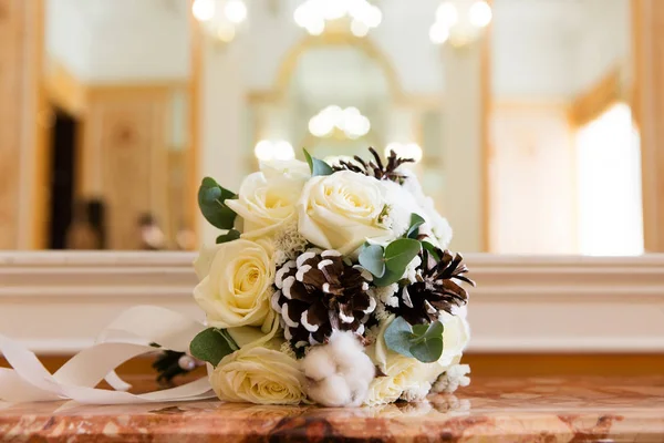 Прекрасный Свадебный Букет Цветов — стоковое фото