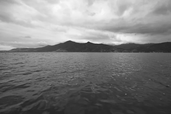 Göl ve dağ Göller Bölgesi Rio de Janeiro