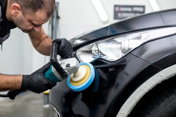 Carro preto polido — Fotografia de Stock