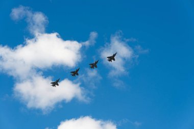 9 Mayıs 2017 Rusya geçit uçak