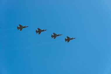 9 Mayıs 2017 Rusya geçit uçak