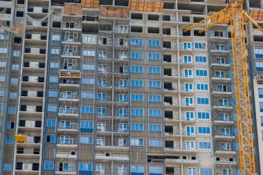 Kule vinç bir konut ev inşaat