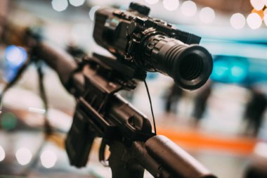 Kiev, Ukrayna - 21 Ekim. 7.62 mm Dragunov keskin nişancı tüfeği (Agi, Grau endeksi - 6v1) - yarı otomatik keskin nişancı tüfeği, 1957-1963 yıllarında geliştirilen bir grup tasarımcı Evgeny Dragunov önderliğinde. 