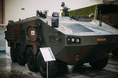 Btr-60 modernleştirme araç bir Dingil mesafesi 8 x 8 ile mücadele