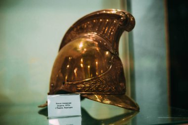 Kask yangında 1972, Paris, Fransa,