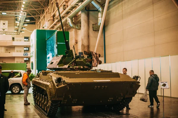 BMP-1T con el sistema modular eslovaco Turra 30 . — Foto de Stock