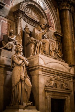 İtalya / Roma 14. Aralık 2019 Vatikan Müzesi 'nin heykelleri ve dekorasyonları