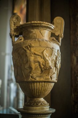 İtalya / Roma 14. Aralık 2019 Vatikan Müzesi 'nin heykelleri ve dekorasyonları