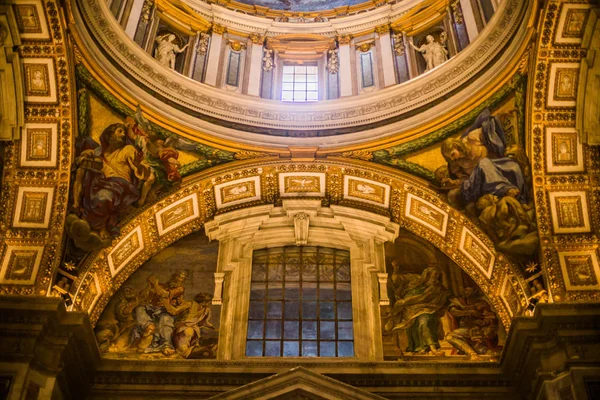 Italie Rome Décembre 2019 Les Murs Intérieurs Basilique Saint Pierre — Photo