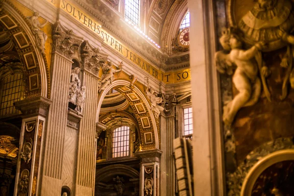 Italie Rome Décembre 2019 Les Murs Intérieurs Basilique Saint Pierre — Photo